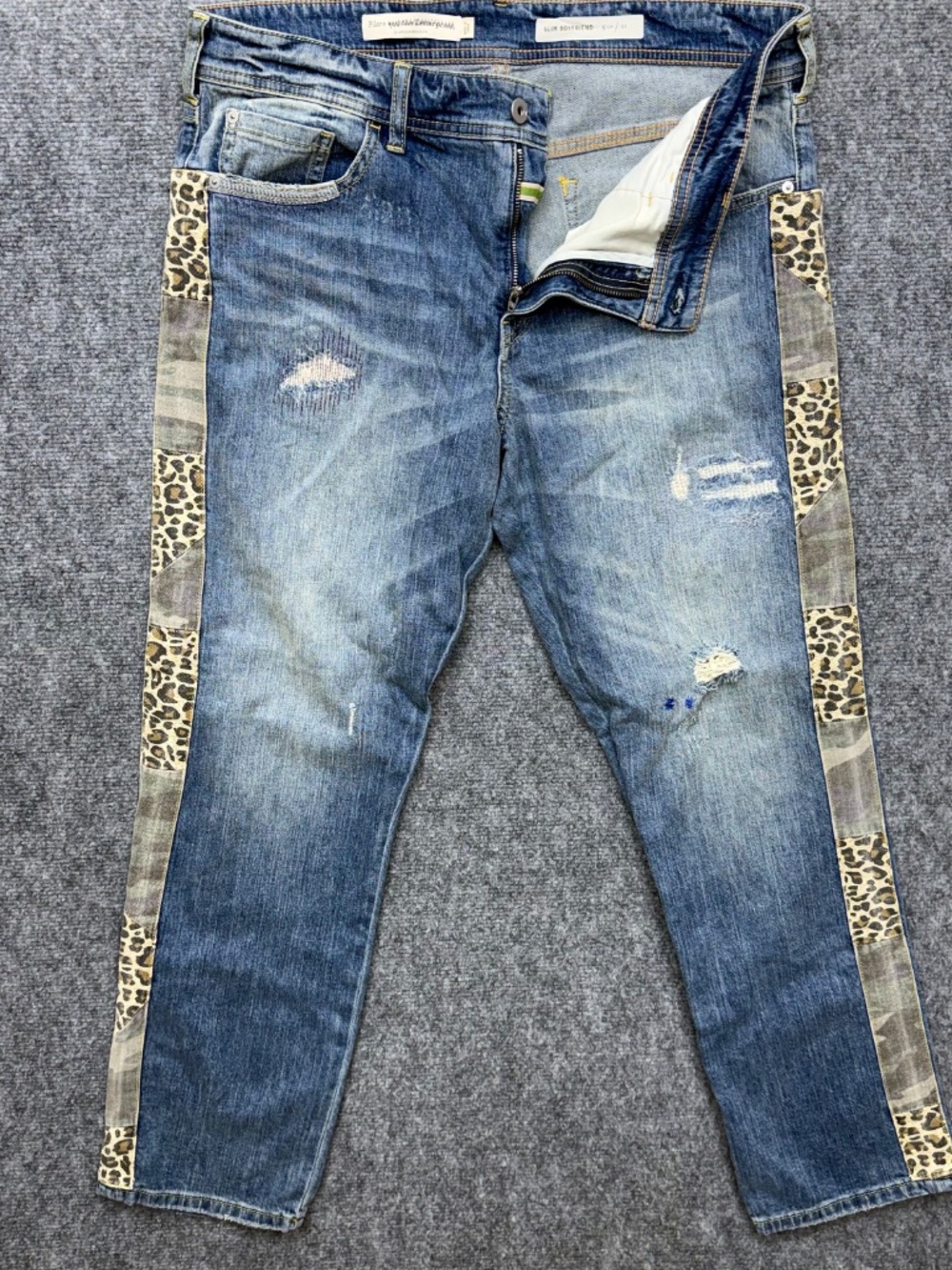 Pilcro Women’s Jeans Distressed Leopard Patchwork Slim Boyfriend Crop 31x30 - Picture 6 of 9